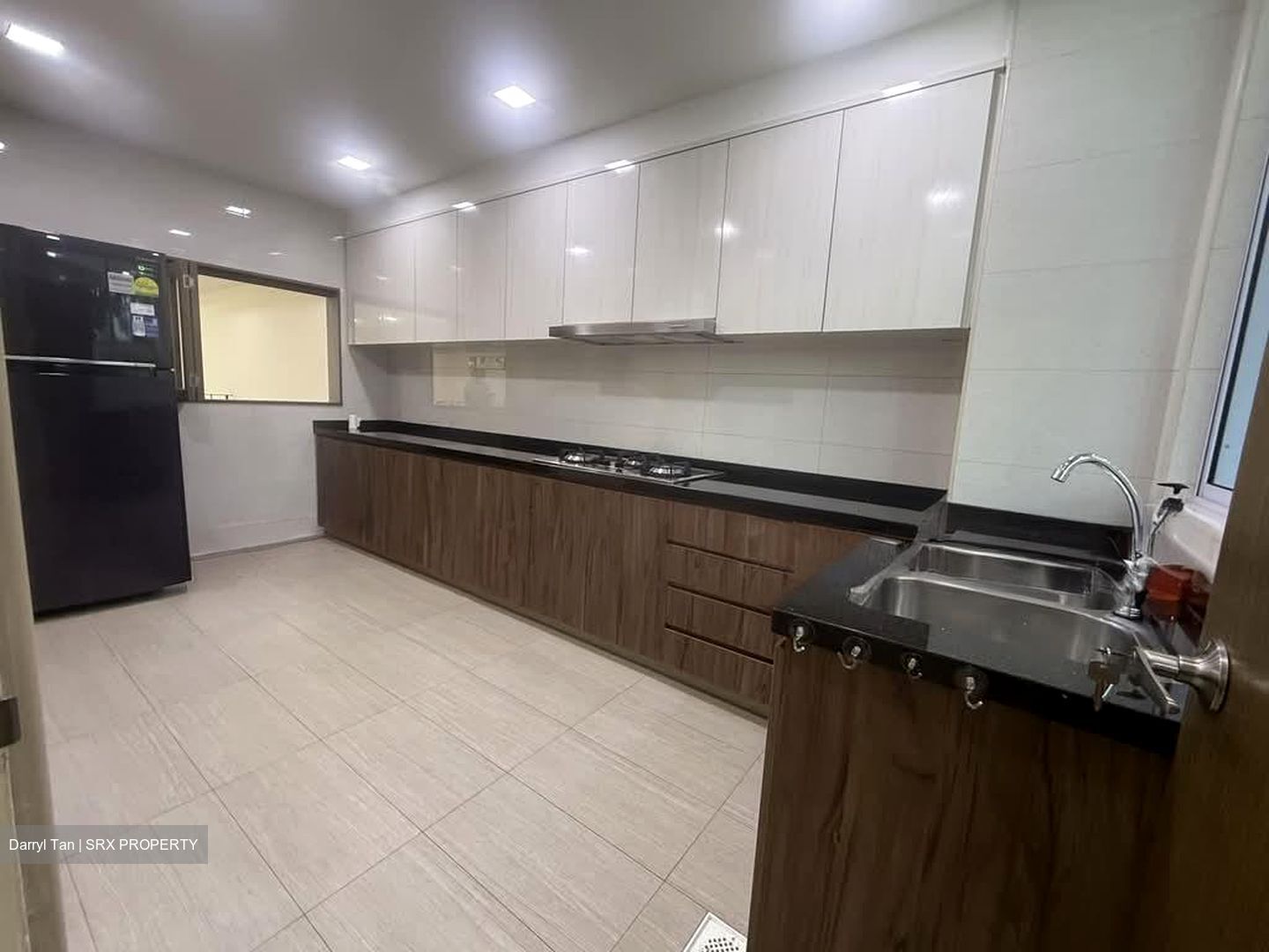 Elias Terrace (D18), Terrace #569682891